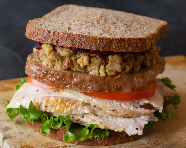 thanksgiving-turkey-sandwich_resize